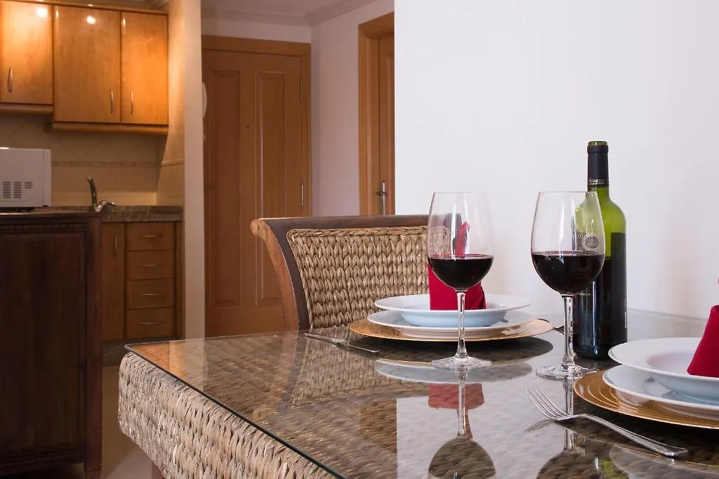 Apartamentos Plaza Cavana 5 Nerja
